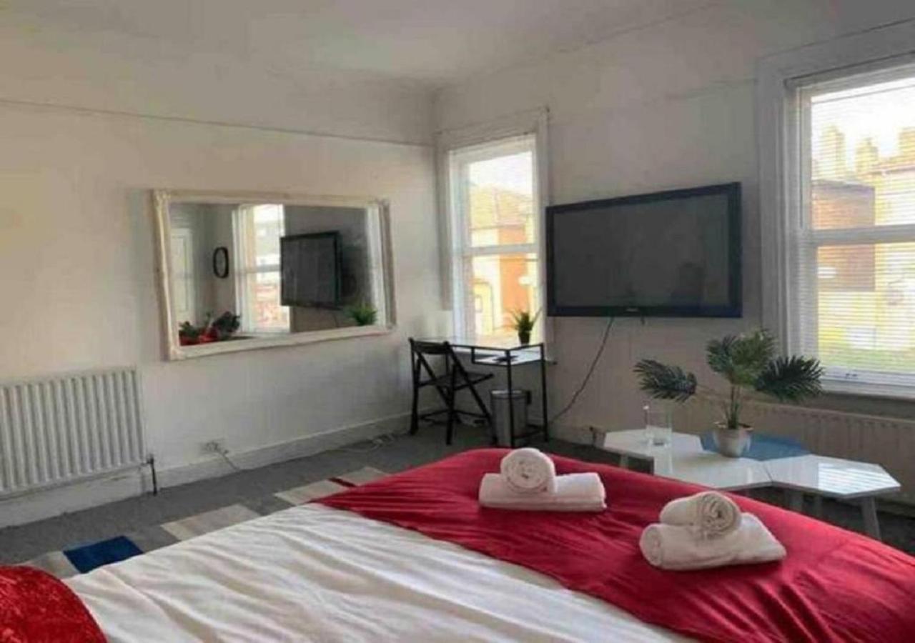Balham, South London Spacious Guest House 5, 6 Rooms Available Exterior photo