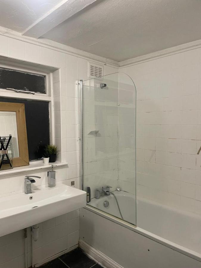 Balham, South London Spacious Guest House 5, 6 Rooms Available Exterior photo